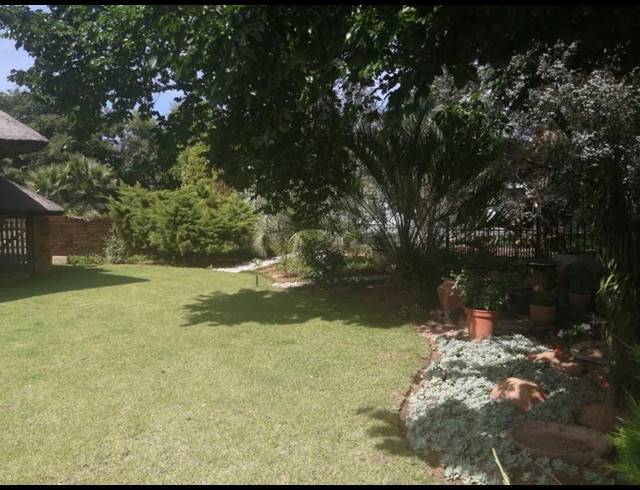 4 BEDROOM HOUSE FOR SALE IN BOTHAVILLE